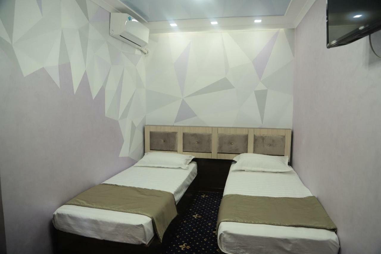 Hotel Family Balqash Esterno foto