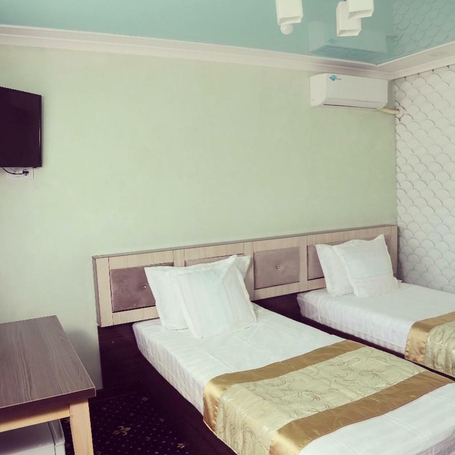 Hotel Family Balqash Esterno foto